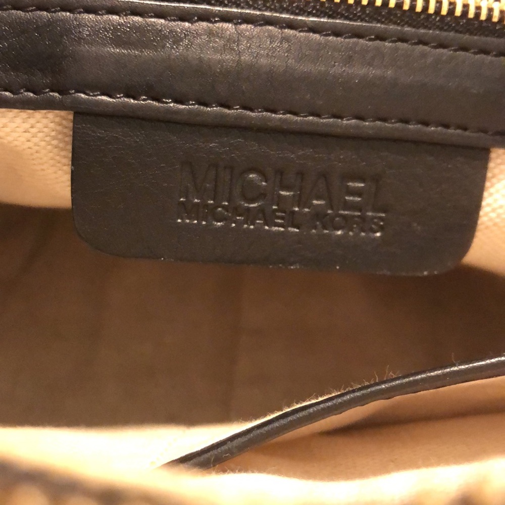 Michael Kors Womens Leather Studded Shoulder Handbag 17”x10”, 9” drop - Picture 10 of 14